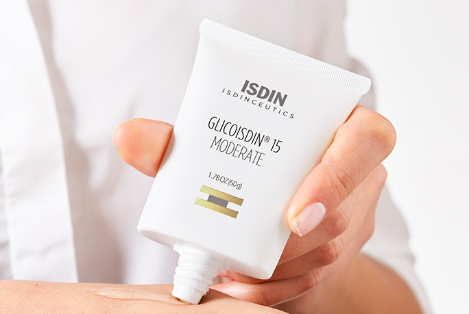 Glicoisdin glycolic acid facial gel