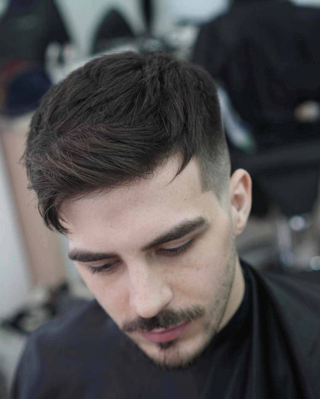 Short mens haircut with high fade